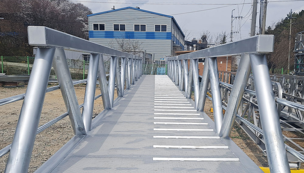 Footbridge