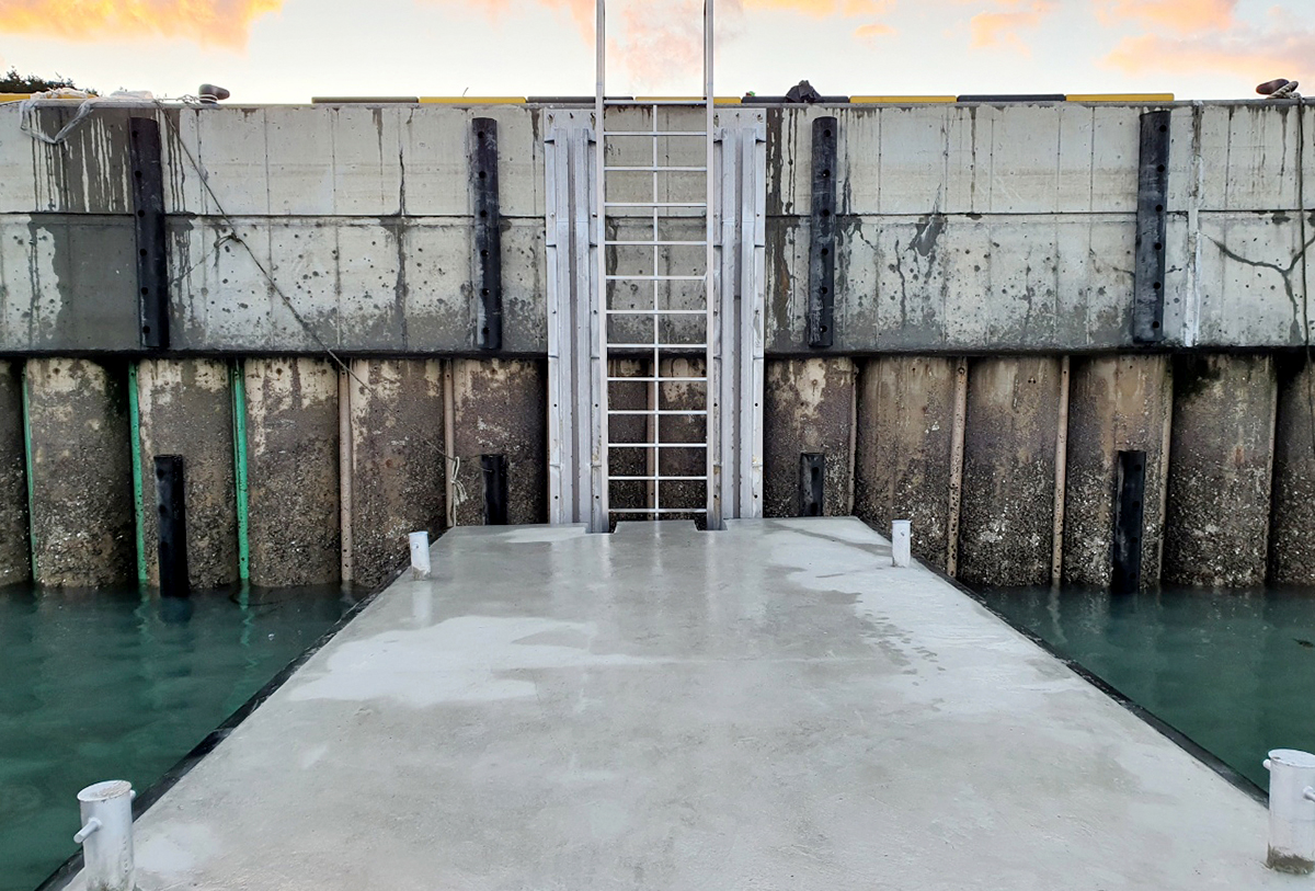 Composite Concrete Pontoon Bridge Installation in Biin Port, Boryeong-si, Chungcheongnam-do